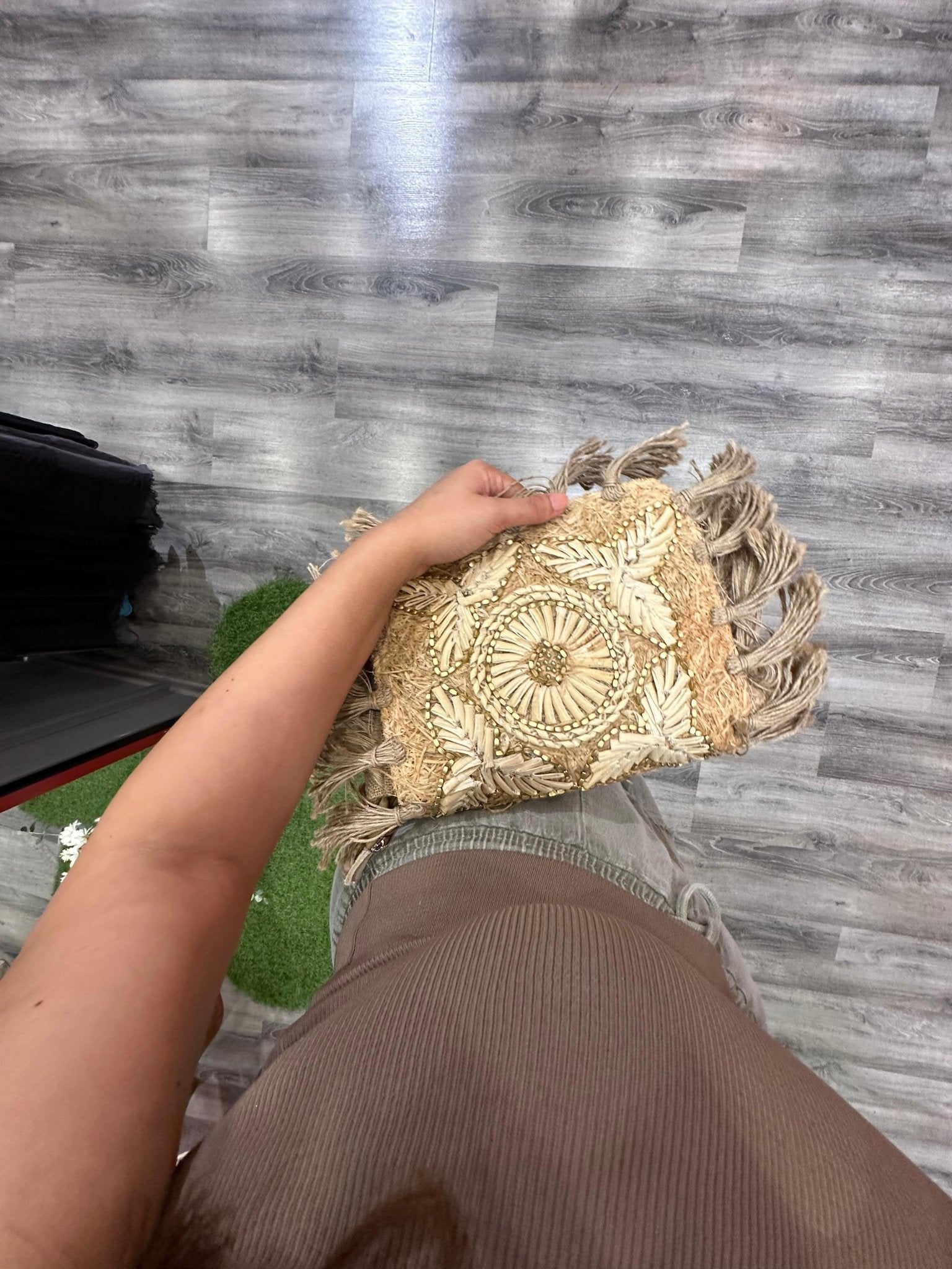 Saçaklı Hasır Çanta - Özel Tasarım, Şık ve Doğal Aksesuarlar butik bohem giyim – Yılday Gür Butik Üsküdar Emaar