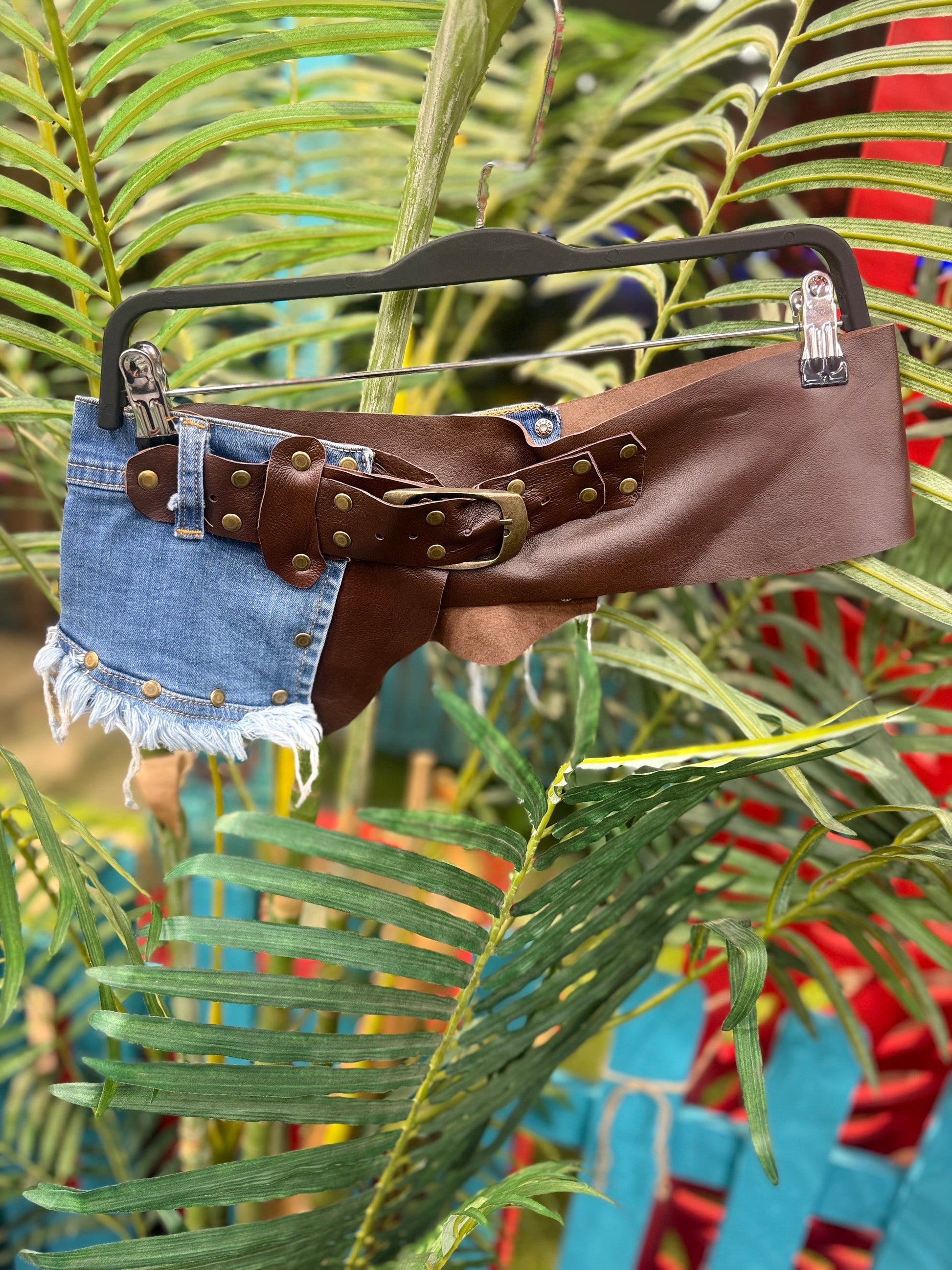 Savannah Denim Deri Kemer | Bohem El Yapımı Tasarım Aksesuar > Kemer butik bohem giyim – Yılday Gür Butik Üsküdar Emaar