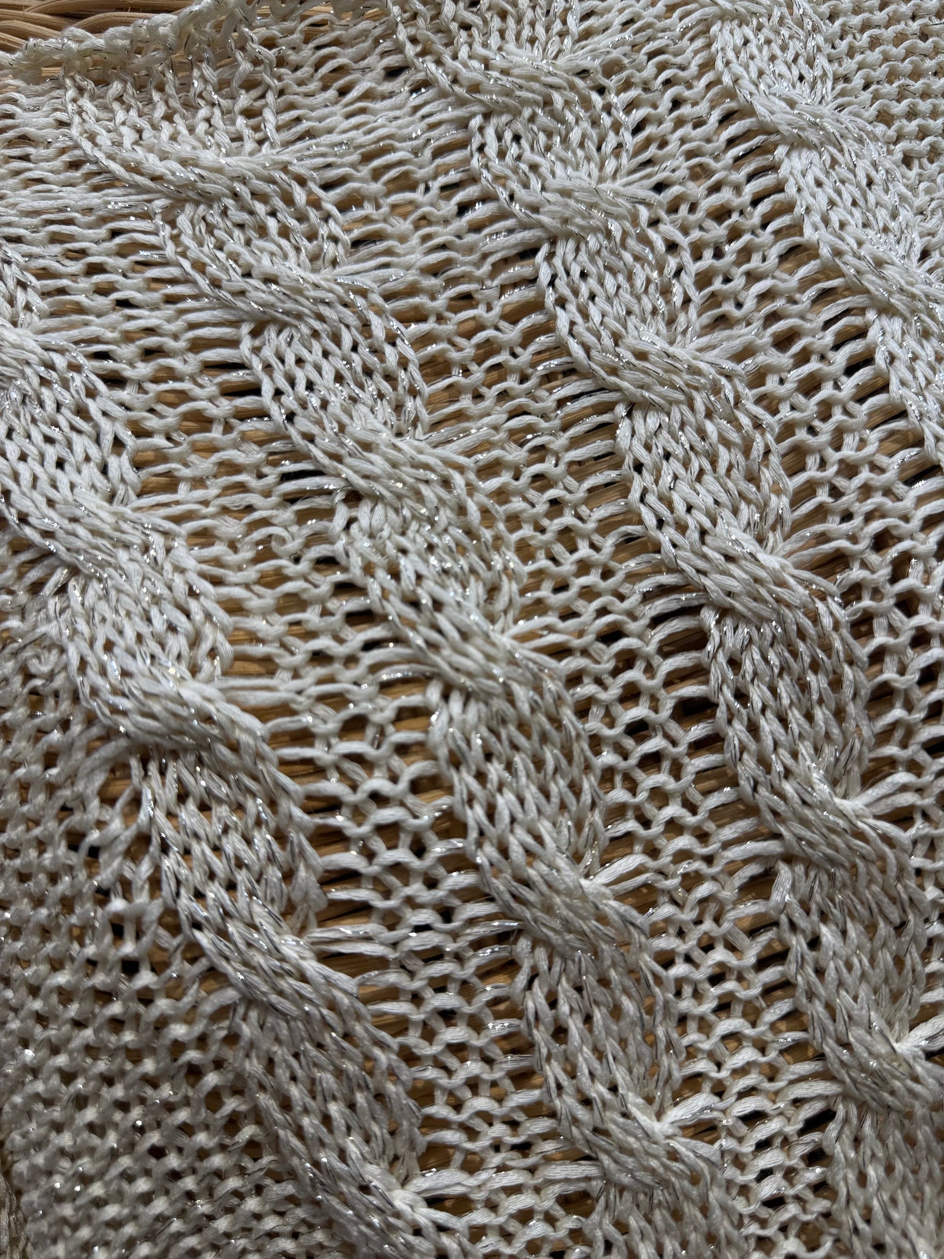 Simli Beyaz Saç Örgü Triko Giyim > Üst Giyim > Kazak & Hırka > Kazak butik bohem giyim – Yılday Gür Butik Üsküdar Emaar