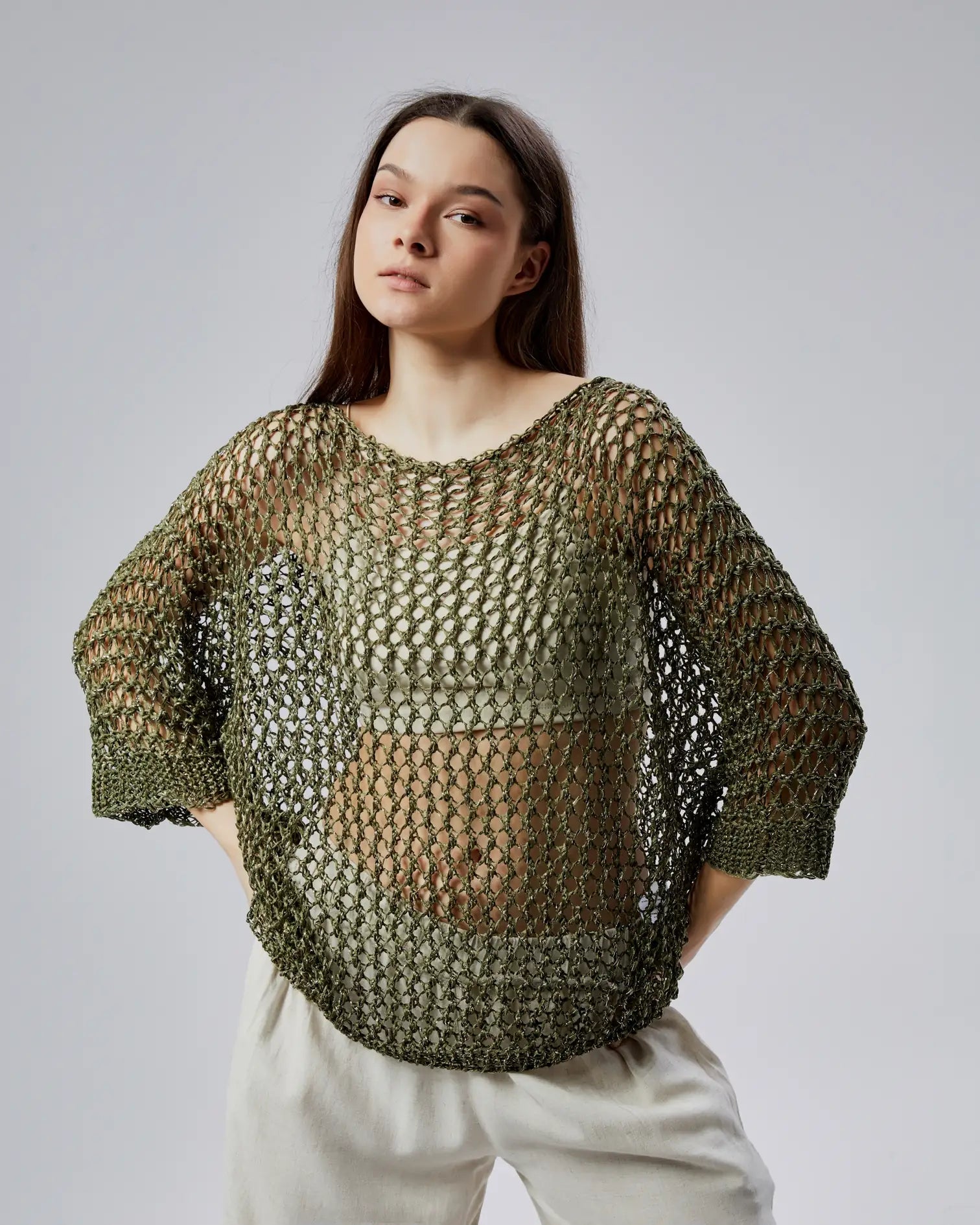 Simli Haki Işıltılı File Triko - Oversize Lüks Dokulu Kadın Kazak Giyim > Üst Giyim > Kazak & Hırka > Kazak butik bohem giyim – Yılday Gür Butik Üsküdar Emaar