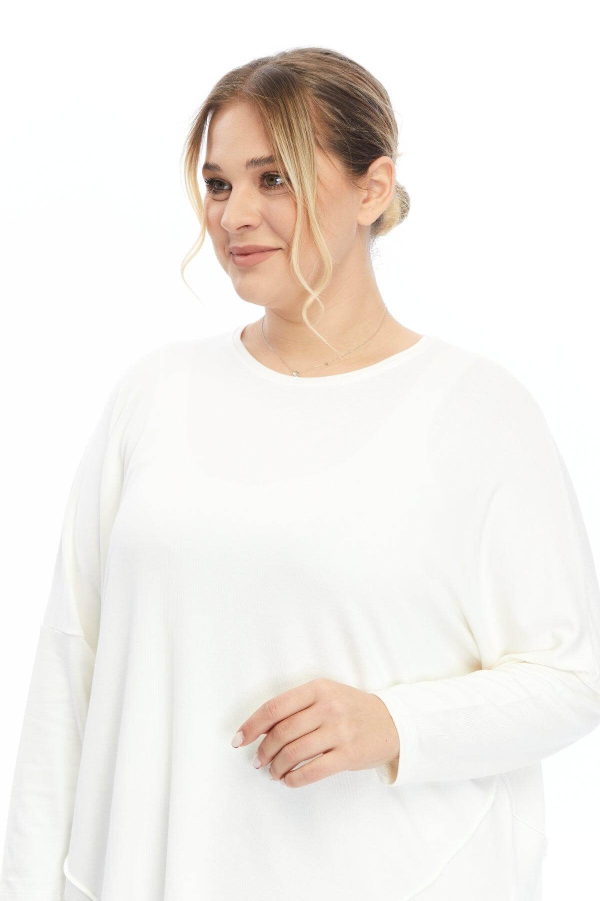 Triko Beyaz Bluz – Bohem Tarz Kadın Giyim Tasarım | Yılday Gür Butik