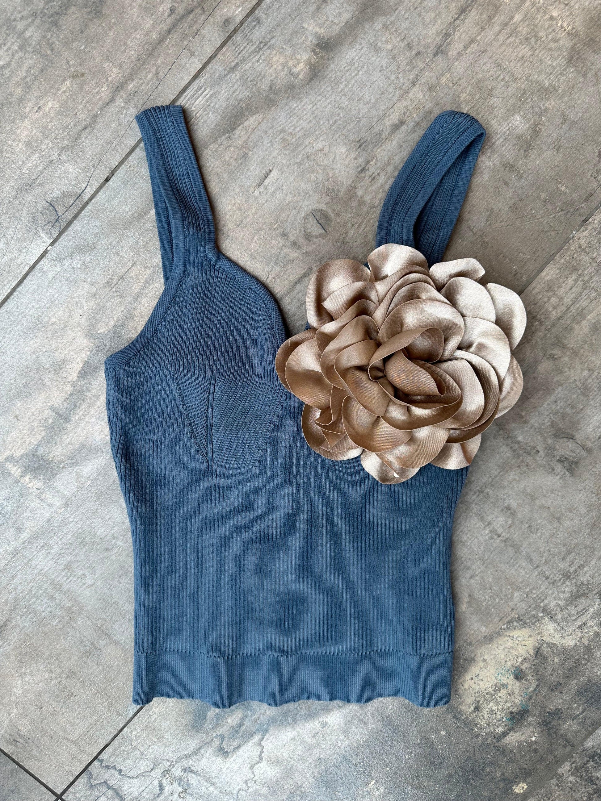 Triko Dokuma Crop Bluz - Şık ve Rahat Tasarım Giyim > Bluzlar butik bohem giyim – Yılday Gür Butik Üsküdar Emaar