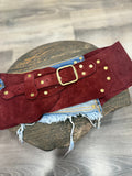 Wild Merlot Nubuk & Denim El Yapımı Hakiki Deri Kemer – Gold Detaylı Aksesuar > Kemer butik bohem giyim – Yılday Gür Butik Üsküdar Emaar