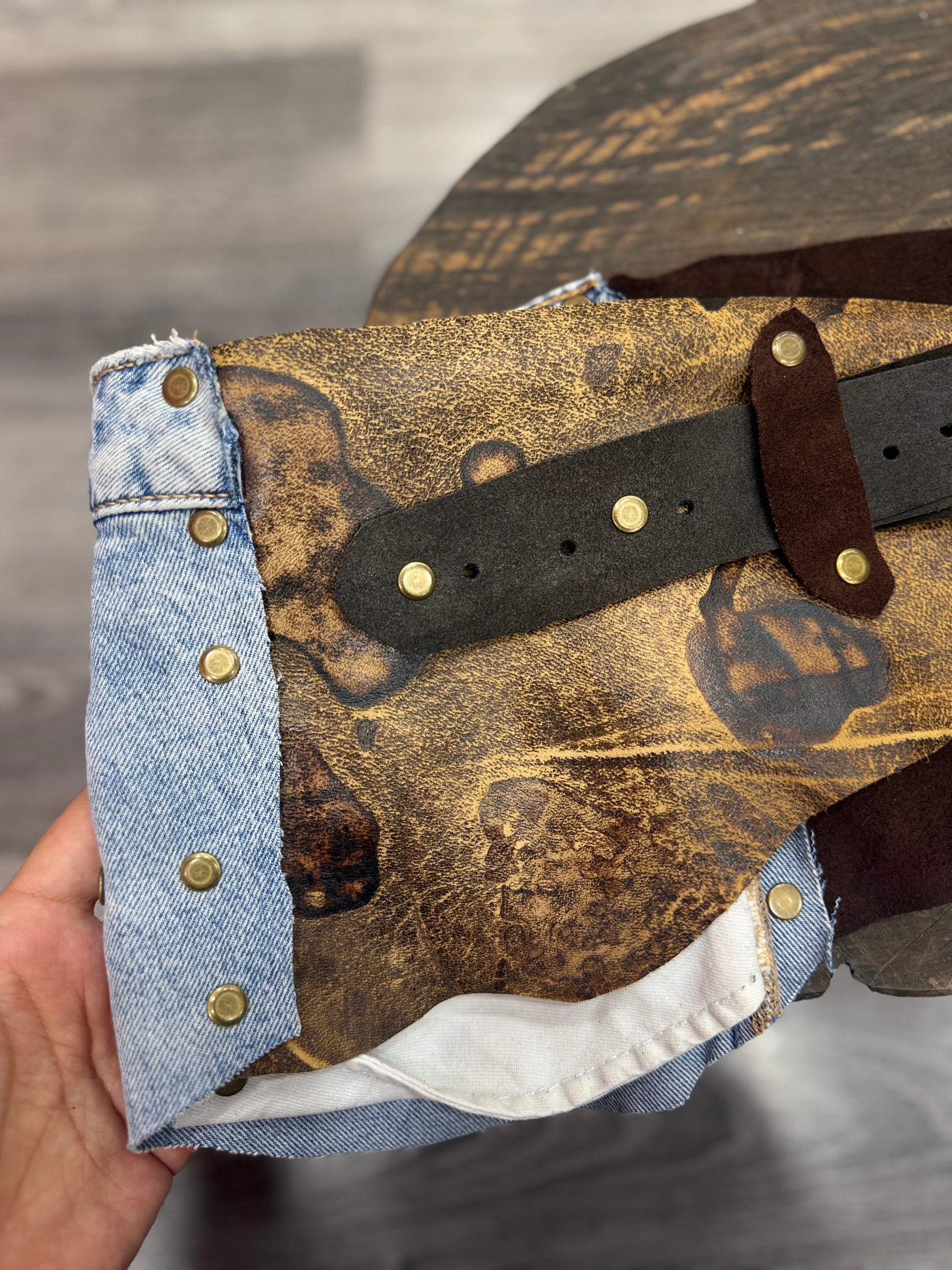 Wildhorse Denim & Hakiki Deri El Yapımı Western Kemer Aksesuar > Kemer butik bohem giyim – Yılday Gür Butik Üsküdar Emaar