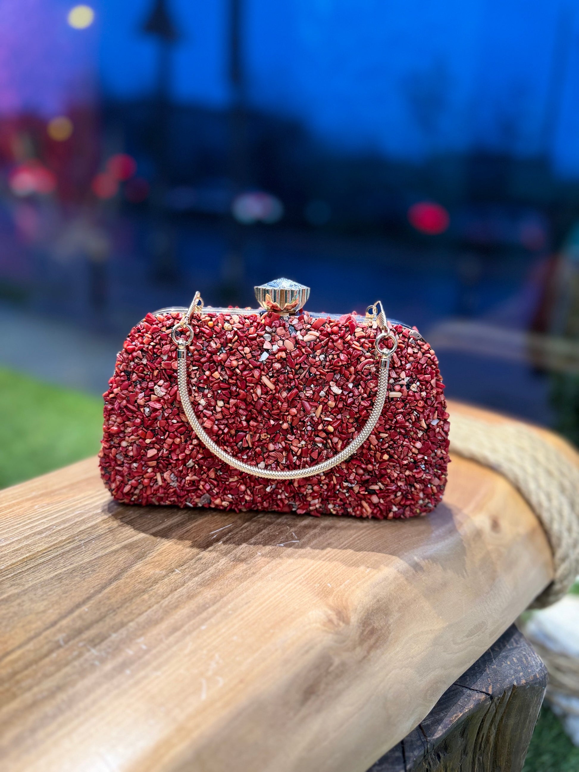 Yoğun Boncuk İşlemeli El Yapımı Clutch Çanta - Bohem Etnik Tasarım – Bohem Tarz Kadın Giyim Tasarım | Yılday Gür Butik