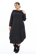 Yün Viskon Kapüşonlu Siyah Elbise Giyim > Elbise butik bohem giyim – Yılday Gür Butik Üsküdar Emaar