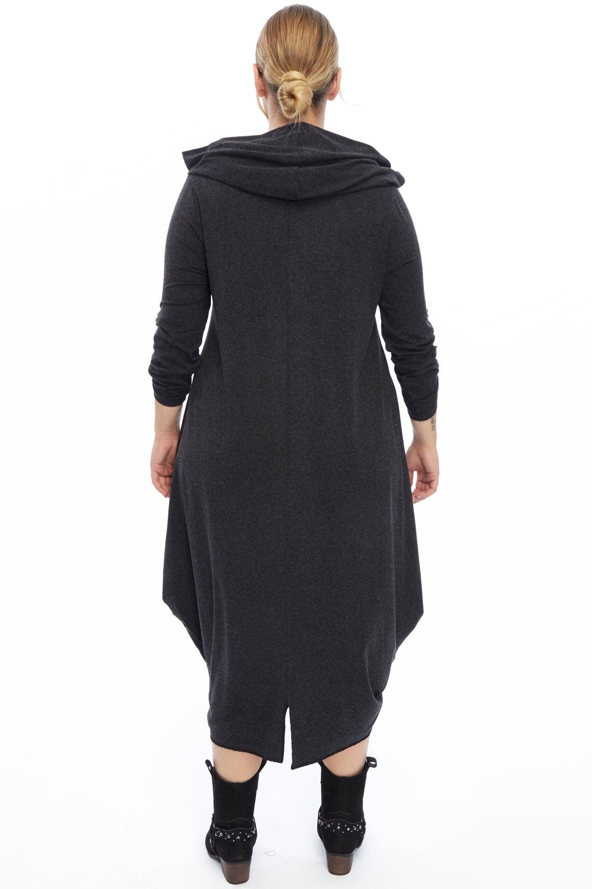 Yün Viskon Kapüşonlu Siyah Elbise Giyim > Elbise butik bohem giyim – Yılday Gür Butik Üsküdar Emaar
