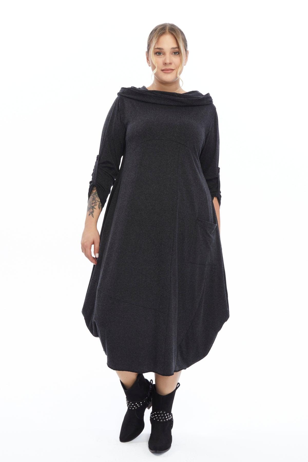 Yün Viskon Kapüşonlu Siyah Elbise Giyim > Elbise butik bohem giyim – Yılday Gür Butik Üsküdar Emaar