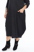 Yün Viskon Kapüşonlu Siyah Elbise Giyim > Elbise butik bohem giyim – Yılday Gür Butik Üsküdar Emaar