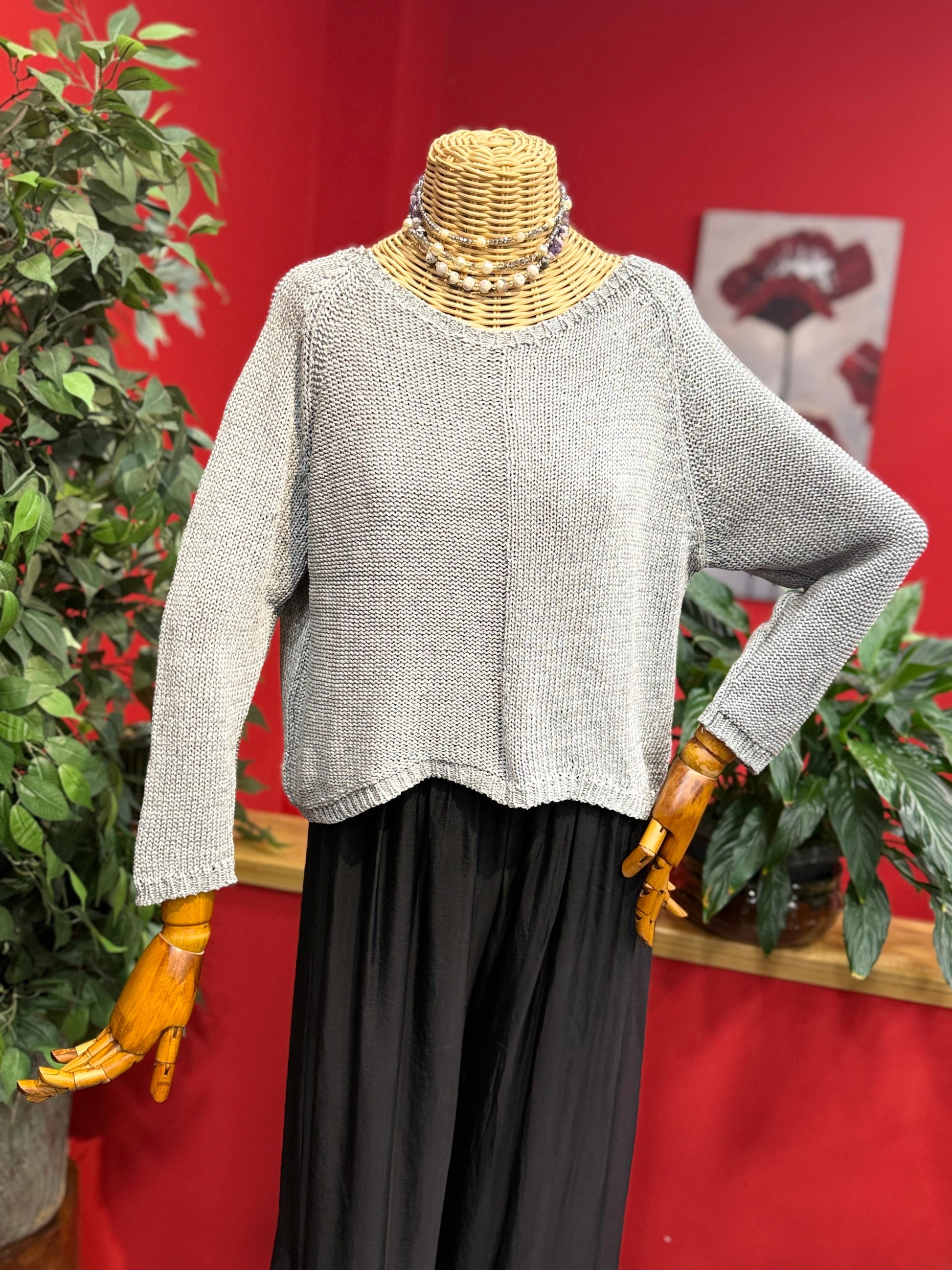 Yuvarlak Yaka Gri Triko Giyim > Üst Giyim > Kazak & Hırka > Kazak butik bohem giyim – Yılday Gür Butik Üsküdar Emaar