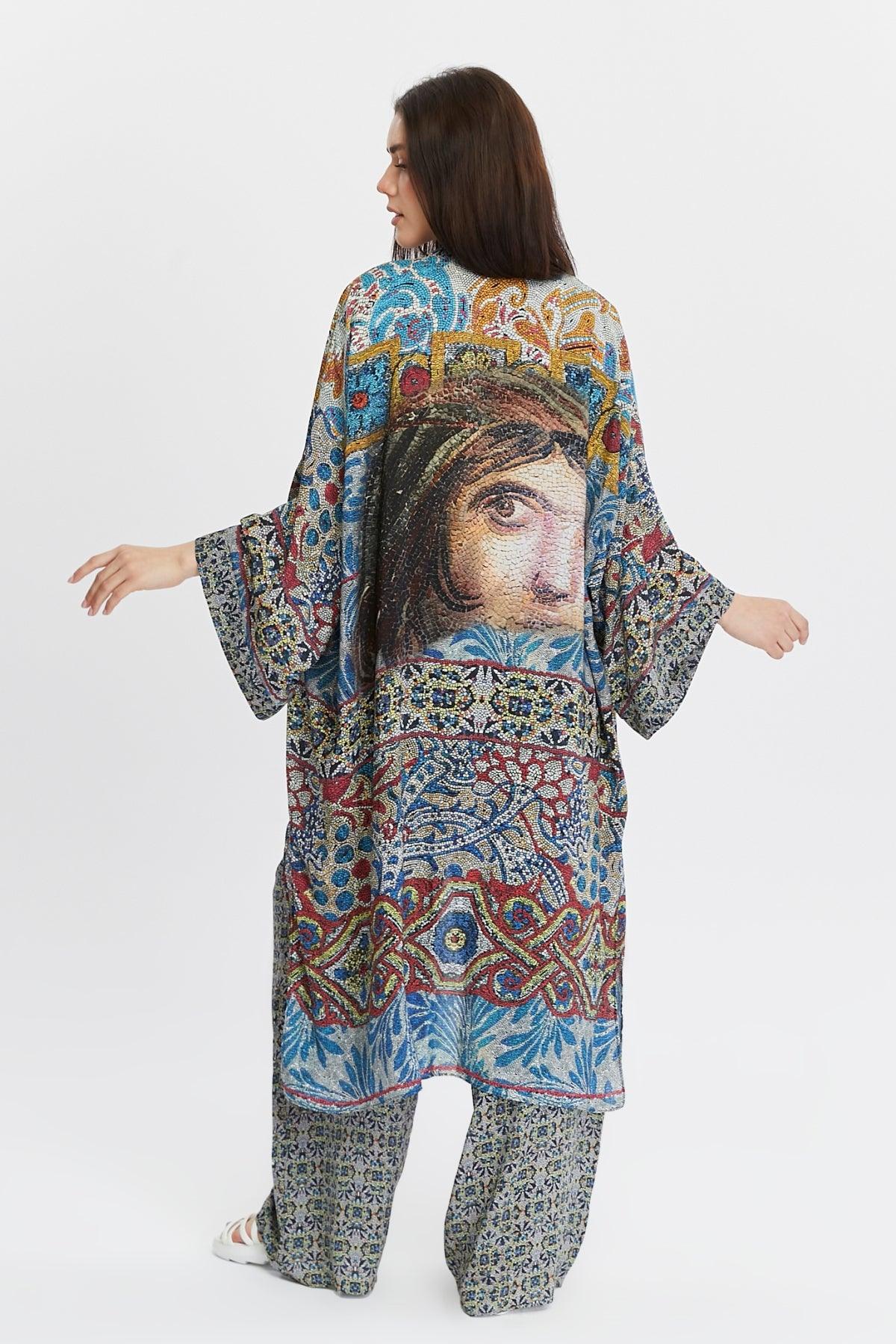 Zeugma Desenli Kimono – Şık ve Rahat Tarz butik bohem giyim – Yılday Gür Butik Üsküdar Emaar